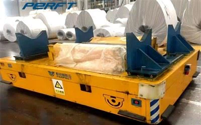 Кина испоручује камионе са челичним котуровима